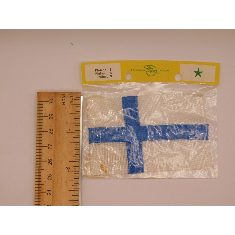 Vintage 1970s Finland Merchant Ensign Mini-Flag W/original Twine Halyard